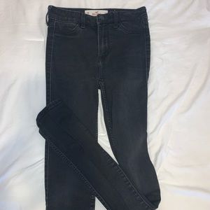 Black hollister jeans